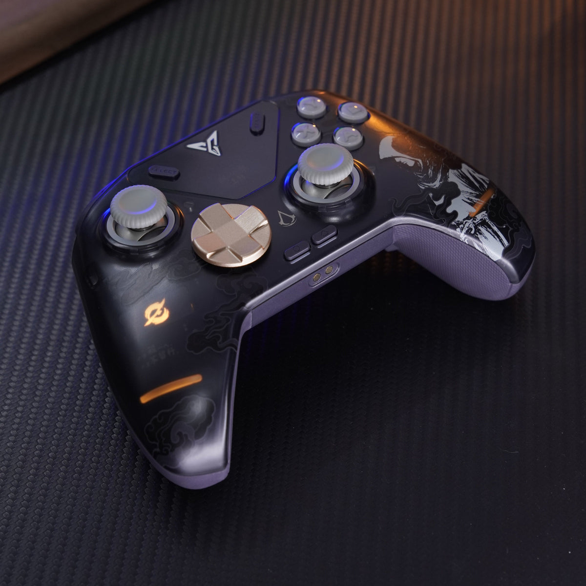 Flydigi APEX 4 Wireless Controller Assassin's Creed Limited Edition